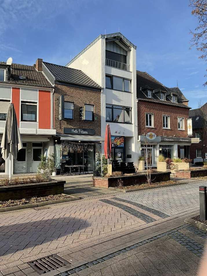 Wohn-/Geschäftshaus