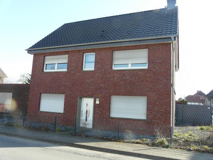 Zweifamilienhaus